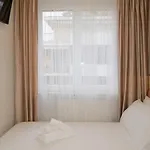 Yuna Rent - Aniene Living Apartment