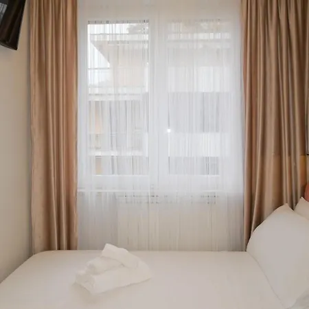 Yuna Rent - Aniene Living Апартаменты