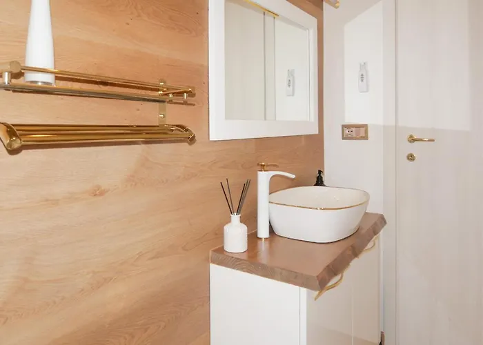 Yuna Rent - Aniene Living * Montesilvano Marina