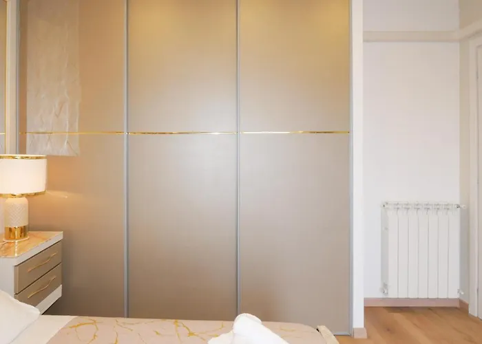 Yuna Rent - Aniene Living * Montesilvano Marina