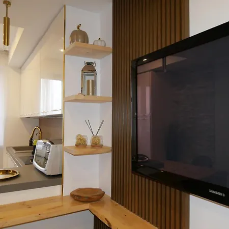 Yuna Rent - Aniene Living Montesilvano