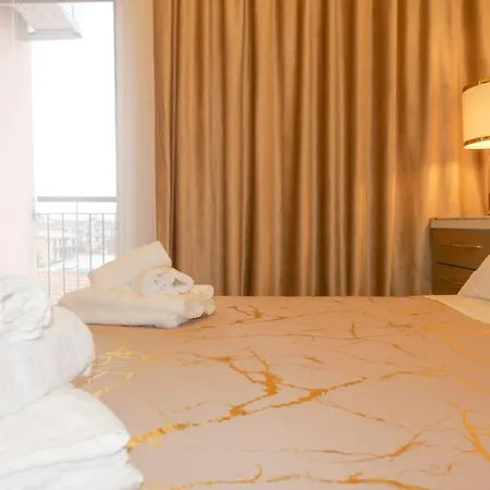 Apartament Yuna Rent - Aniene Living *